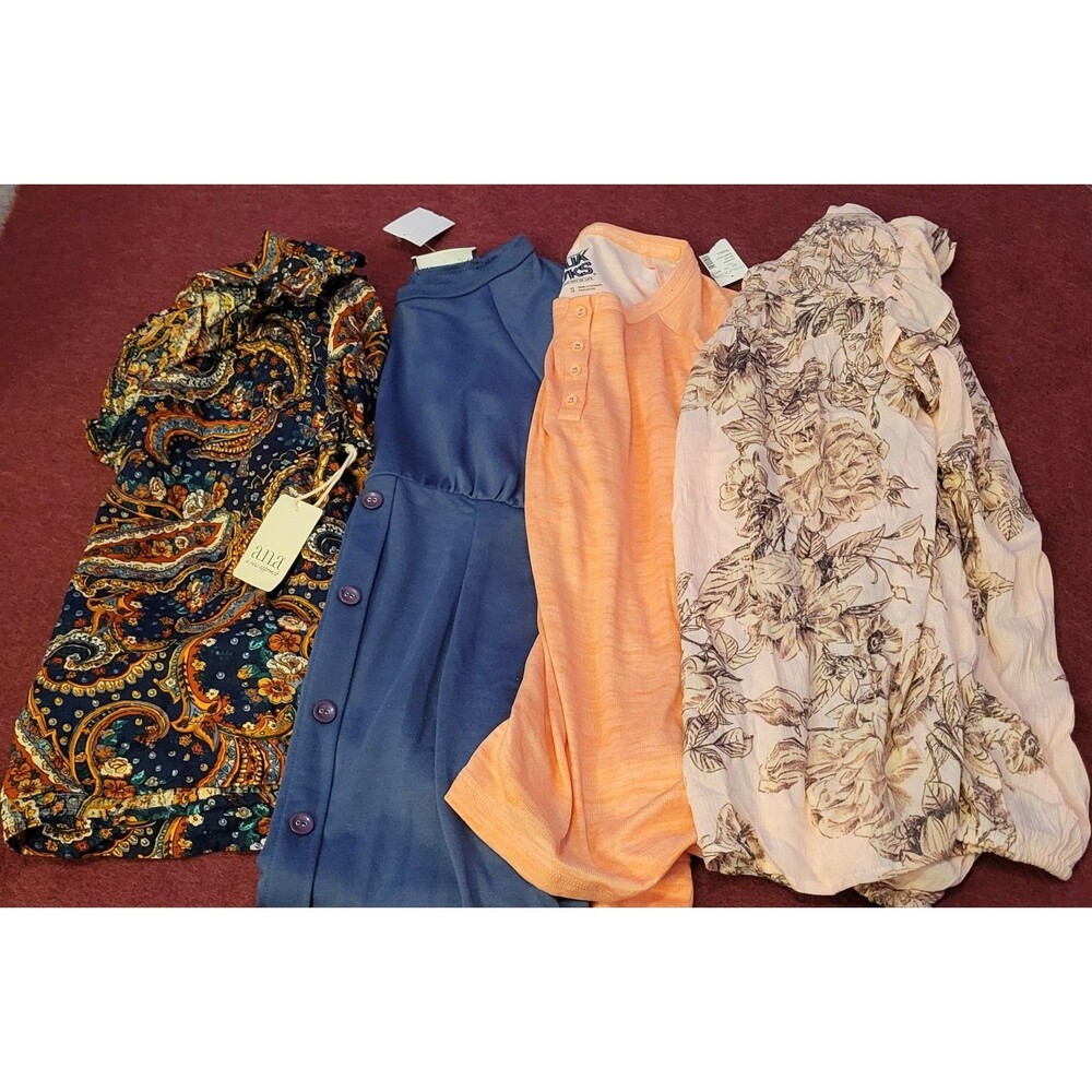 Lot Of 4 Size Small Woman's Shirts Long Sleeve Tops Mixed Brands